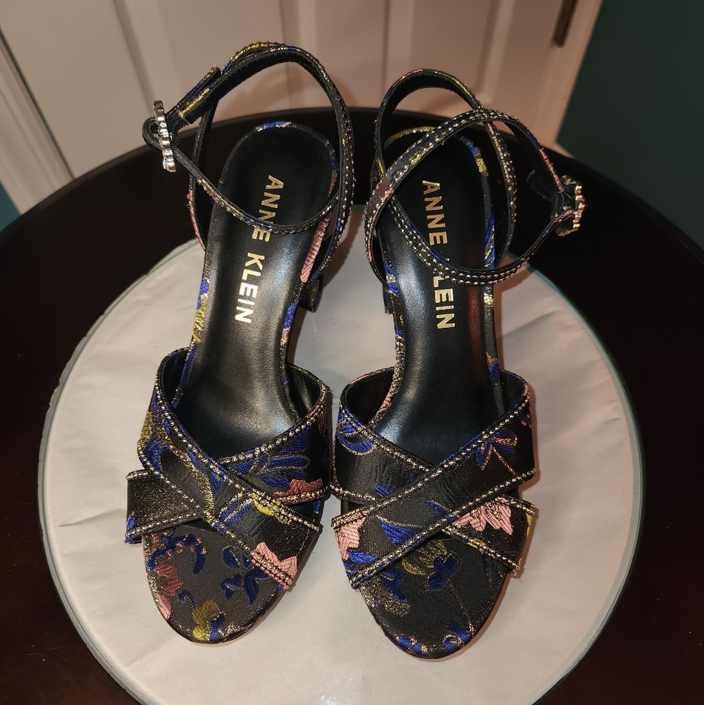 Anne Klein multicolored sandals